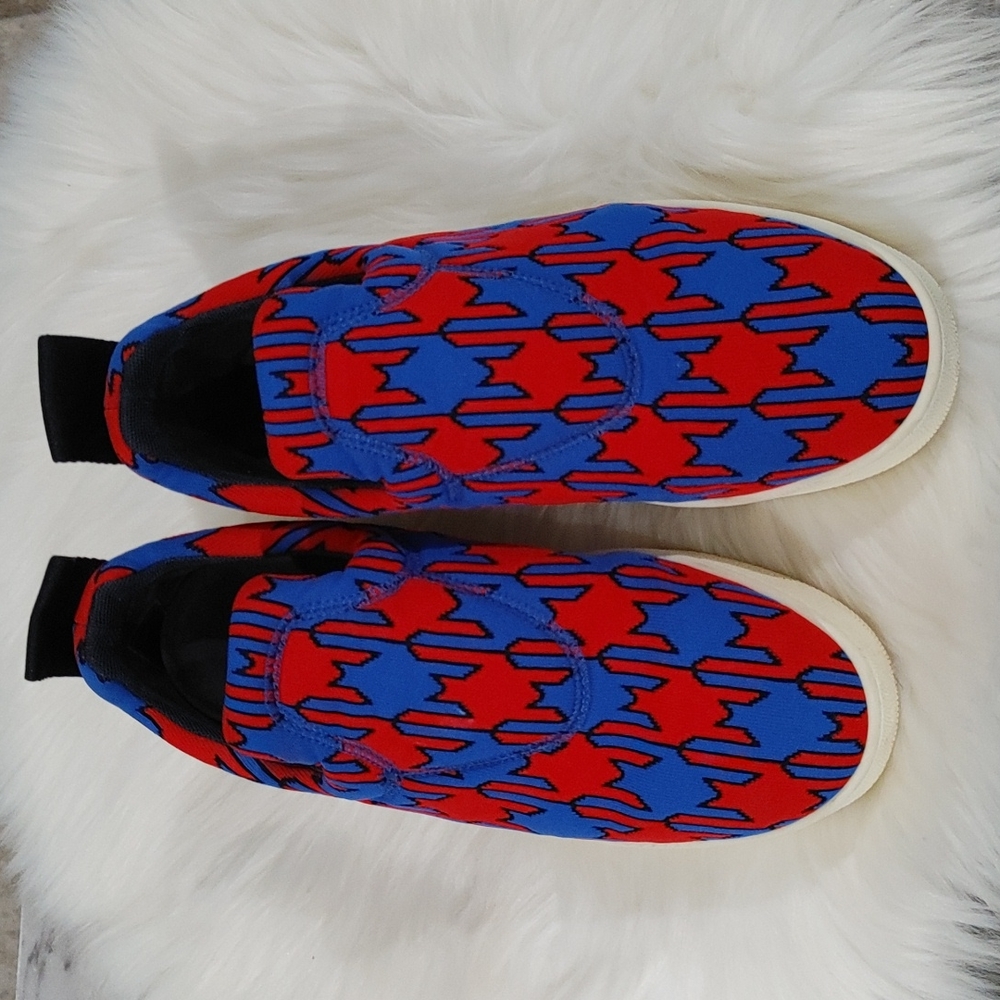 Celine Sneaker Pull On 37 - image 1